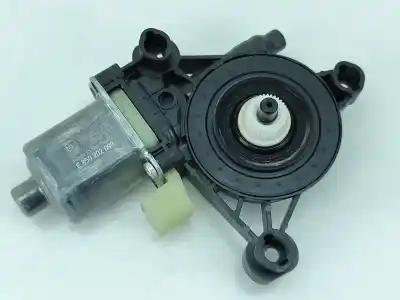 Second-hand car spare part right front window motor for volkswagen t-roc (a11, d11) 1.0 tsi oem iam references 5q0959802a  