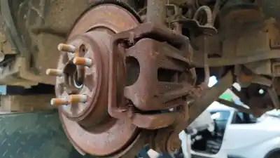 Автозапчастина б/у задній лівий гальмівний супорт для land rover range rover evoque (l538) 2.2 d 4x4 посилання на oem iam lr027128  