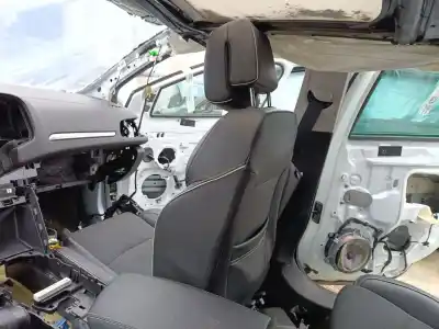 Автозапчастина б/у передне праве сиділо для renault megane iv fastback (b9a/m/n_) 1.2 tce 130 (b9mr) посилання на oem iam   