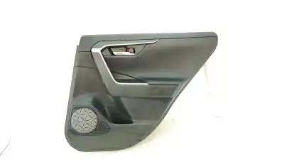Peça sobressalente para automóvel em segunda mão forra / revestimento da porta traseira direita por toyota rav 4 v (_a5_, _h5_) 2.5 hybrid (axah52) referências oem iam 6763042640c5