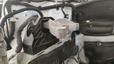 Автозапчасти б/у правая опора двигателя за opel mokka 1.2 (76) ссылки oem iam 1677070880