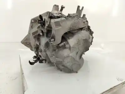 Second-hand car spare part gearbox for opel zafira tourer c (p12) 1.6 cdti (75) oem iam references 55599691  
