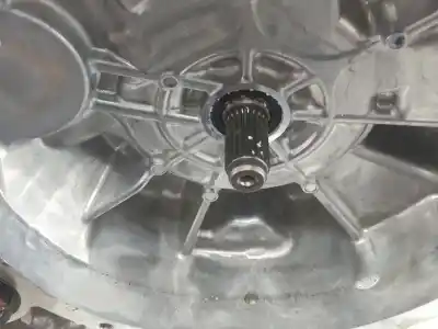 Автозапчастина б/у коробка передач для toyota rav 4 v (_a5_, _h5_) 2.5 hybrid (axah52) посилання на oem iam 3090042020  