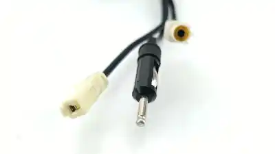 Second-hand car spare part antenna base for mitsubishi outlander iii (gg_w, gf_w, zj, zl, zk) 2.0 hybrid 4wd oem iam references 8723a422  