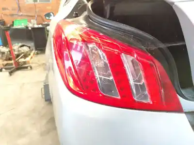 Peça sobressalente para automóvel em segunda mão FAROLIM TRASEIRO ESQUERDO por PEUGEOT 508 I (8D_) 2.0 HDI Referências OEM IAM 6350LL  