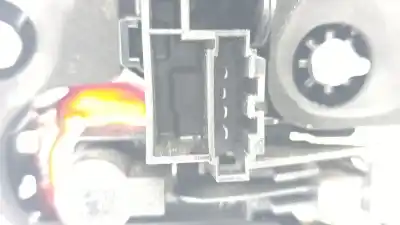 Pezzo di ricambio per auto di seconda mano luce di coda interna sinistra per volkswagen touareg (7la, 7l6, 7l7) 3.0 v6 tdi riferimenti oem iam 7l6945093t  