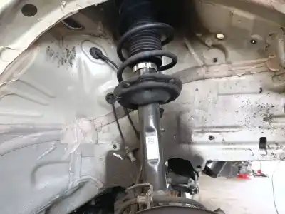 Автозапчастина б/у ПЕРЕДНІЙ ПРАВИЙ АМОРТИЗАТОР для VOLKSWAGEN GOLF VII VARIANT (BA5, BV5)  Посилання на OEM IAM 5Q0413023  