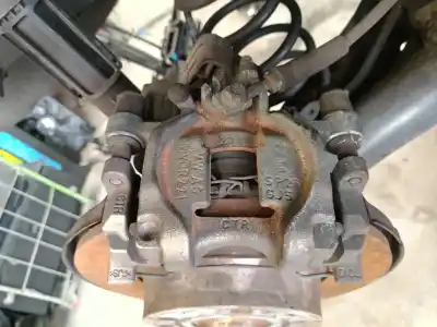 Автозапчастина б/у задній правий гальмівний супорт для volkswagen golf vii variant (ba5, bv5) 1.6 tdi посилання на oem iam 8v0698671  