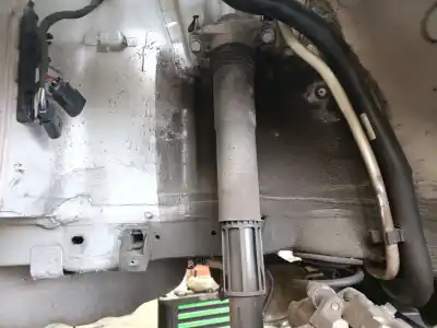 Автозапчасти б/у правый задний амортизатор за volkswagen golf vii variant (ba5, bv5) 1.6 tdi ссылки oem iam 5q0512013jg  