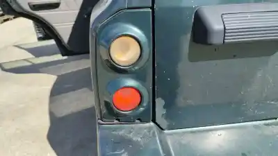 Peça sobressalente para automóvel em segunda mão farolim traseiro esquerdo por santana 300/350 1.6 hdi 4x4 referências oem iam 