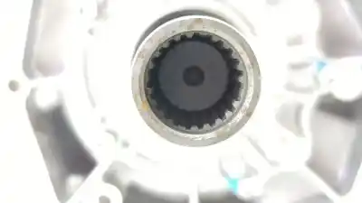 Second-hand car spare part transfer box for toyota hilux vii pick-up (_n1_, _n2_, _n3_) 2.5 d-4d 4wd (kun25) oem iam references 361006d320  