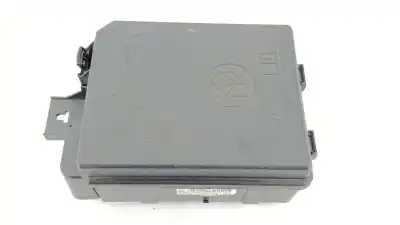 Second-hand car spare part fuse box unit for opel corsa e (x15) 1.3 cdti (08, 68) oem iam references 39080926
