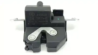Second-hand car spare part trunk lock for opel corsa e (x15) 1.3 cdti (08, 68) oem iam references 39021416  
