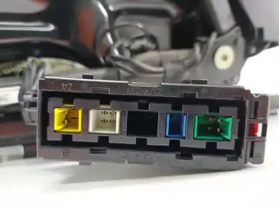 Peça sobressalente para automóvel em segunda mão assento dianteiro direito por opel corsa e (x15) 1.3 cdti (08, 68) referências oem iam   