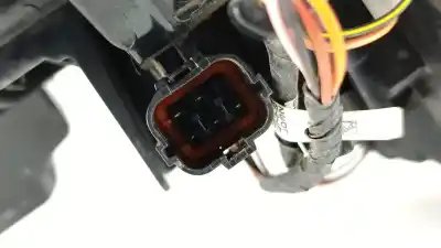 Автозапчасти б/у правый задний фонарь за hyundai tucson (tl, tle) 1.6 gdi ссылки oem iam 92402d7100  