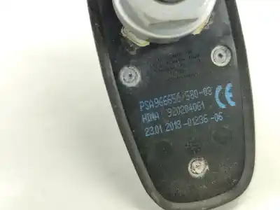 Автозапчастина б/у антена база для citroen c4 cactus 1.2 puretech 130 посилання на oem iam 9666567580  