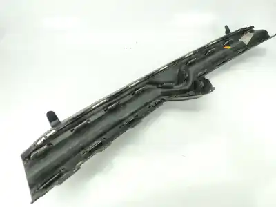 Автозапчастина б/у центральна решіта бампера для citroen c4 cactus 1.2 puretech 130 посилання на oem iam 9824153277  