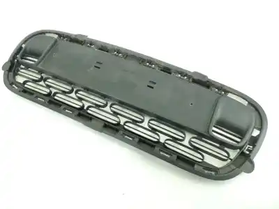 Автозапчастина б/у центральна решіта бампера для citroen c4 cactus 1.2 puretech 130 посилання на oem iam 9821229977  