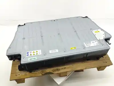 Second-hand car spare part battery for mercedes-benz clase c (w205) c 350 e (205.047) oem iam references a2053402700