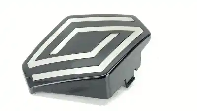 Pezzo di ricambio per auto di seconda mano emblema per renault captur ii (hf_) tce 90 (hfm6) riferimenti oem iam 628955045r  