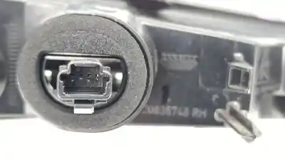 Pezzo di ricambio per auto di seconda mano luce di coda interna destra per renault captur ii (hf_) tce 90 (hfm6) riferimenti oem iam 265507490r  