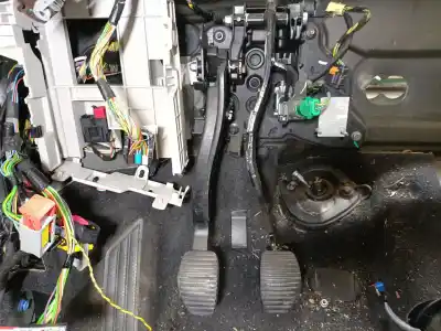 Second-hand car spare part complete pedal assembly for peugeot 508 sw i (8e_) 1.6 hdi oem iam references 9811160280