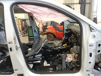 Second-hand car spare part RUBBER DOOR SEAL for SKODA KAROQ (NU7, ND7) 2.0 TDI OEM IAM references 575867366G  