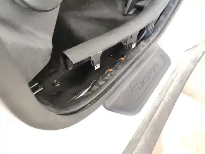 Автозапчасти б/у контур двери резиновый за hyundai tucson (tl, tle) 1.6 gdi ссылки oem iam 83110d7000  