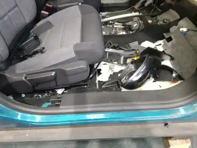 Pezzo di ricambio per auto di seconda mano gomma contorno porta per citroen c4 cactus 1.2 puretech 130 riferimenti oem iam   