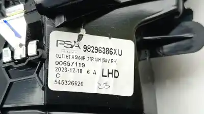 Автозапчасти б/у аэрационная решетка за opel corsa f 1.2 (68) ссылки oem iam 98296386xu  