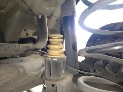 Автозапчастина б/у правий задній амортизатор для peugeot 308 iii (fb_, fh_, fp_, f3_) bluehdi 130 (fbyhzl, fbyhzt) посилання на oem iam 9844513380  