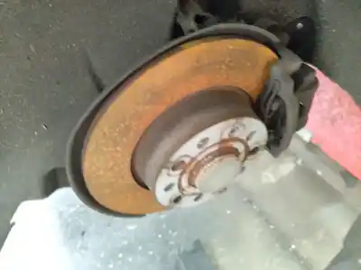 Peça sobressalente para automóvel em segunda mão disco de travão traseiro por audi a3 sportback (8ya) 35 tdi referências oem iam 5q0615601d