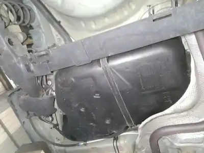 Автозапчасти б/у ТОПЛИВНЫЙ БАК за CITROEN C4 CACTUS  ссылки OEM IAM 1611986880  