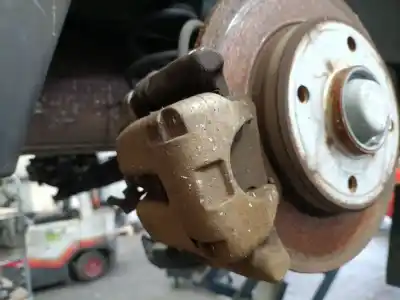 Автозапчастина б/у задній правий гальмівний супорт для citroen c4 cactus 1.2 puretech 130 посилання на oem iam 1692648980