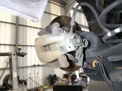 Автозапчастина б/у задній лівий гальмівний супорт для citroen c4 cactus 1.2 puretech 130 посилання на oem iam 1692648880  