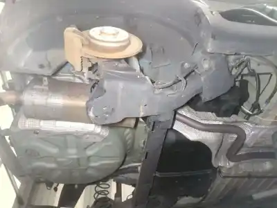 Автозапчастина б/у задня вісь для citroen c4 cactus 1.2 puretech 130 посилання на oem iam 1607197180  