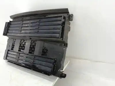 Автозапчастина б/у передня решіта радіатора для peugeot 308 iii (fb_, fh_, fp_, f3_) bluehdi 130 (fbyhzl, fbyhzt) посилання на oem iam 9817002880  