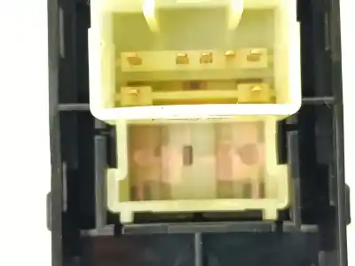 Автозапчасти б/у управление задними левыми стеклами за kia xceed (cd) 1.4 t-gdi ссылки oem iam 40b5221500  