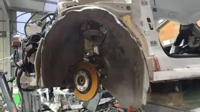 Автозапчастина б/у передня ліва колесна арка для peugeot 208 ii (ub_, up_, uw_, uj_) 1.2 puretech 75 посилання на oem iam 9827216480