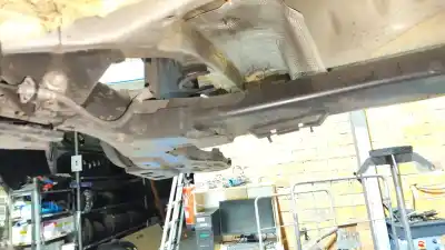 Автозапчастина б/у задня вісь для peugeot 208 ii (ub_, up_, uw_, uj_) 1.2 puretech 75 посилання на oem iam 9838305680  