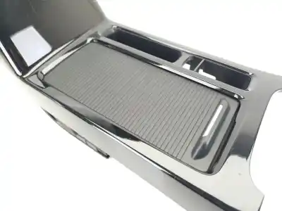 Автозапчастина б/у бардачок для kia xceed (cd) 1.4 t-gdi посилання на oem iam 84620j7000  