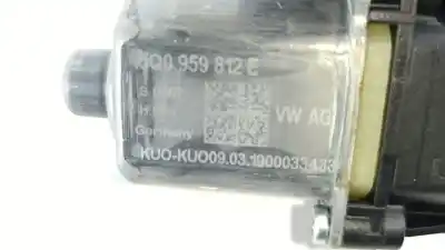 Автозапчасти б/у мотор заднего правого стекла за seat leon (5f1) 1.5 tgi ссылки oem iam 5q0959812e  