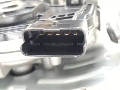 Автозапчастина б/у двигатель передніх склоочисників для kia xceed (cd) 1.4 t-gdi посилання на oem iam 98100j7000  