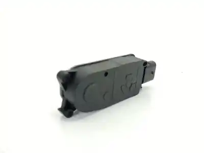 Second-hand car spare part air conditioning hatches opening motor for opel corsa f 1.2 (68) oem iam references 5877r1001