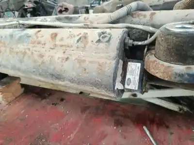 Автозапчасти б/у центральный амортизатор аккумулятора за land rover range rover sport i (l320) 3.6 d 4x4 ссылки oem iam rqn000023  