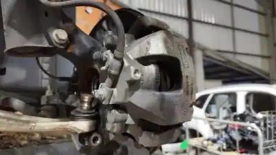 Peça sobressalente para automóvel em segunda mão pinça de travão dianteira esquerda por ford kuga iii (dfk) 2.0 ecoblue mhev referências oem iam 2560838  