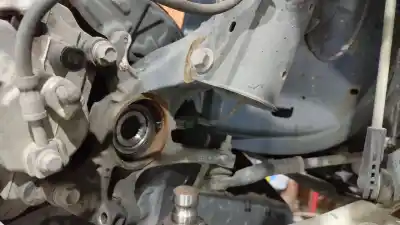 Second-hand car spare part front right knuckle for ford kuga iii (dfk) 2.0 ecoblue mhev oem iam references 2451512