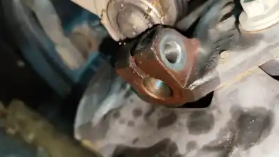 Second-hand car spare part front left knuckle for ford kuga iii (dfk) 2.0 ecoblue mhev oem iam references 2451516  