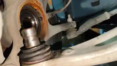 Second-hand car spare part front right lower suspension arm for ford kuga iii (dfk) 2.0 ecoblue mhev oem iam references 2451505  