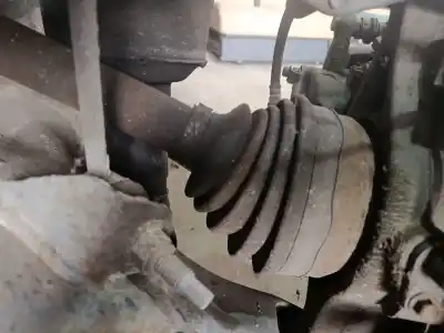 Автозапчасти б/у задняя левая трансмиссия за land rover range rover sport i (l320) 3.6 d 4x4 ссылки oem iam lr072065  